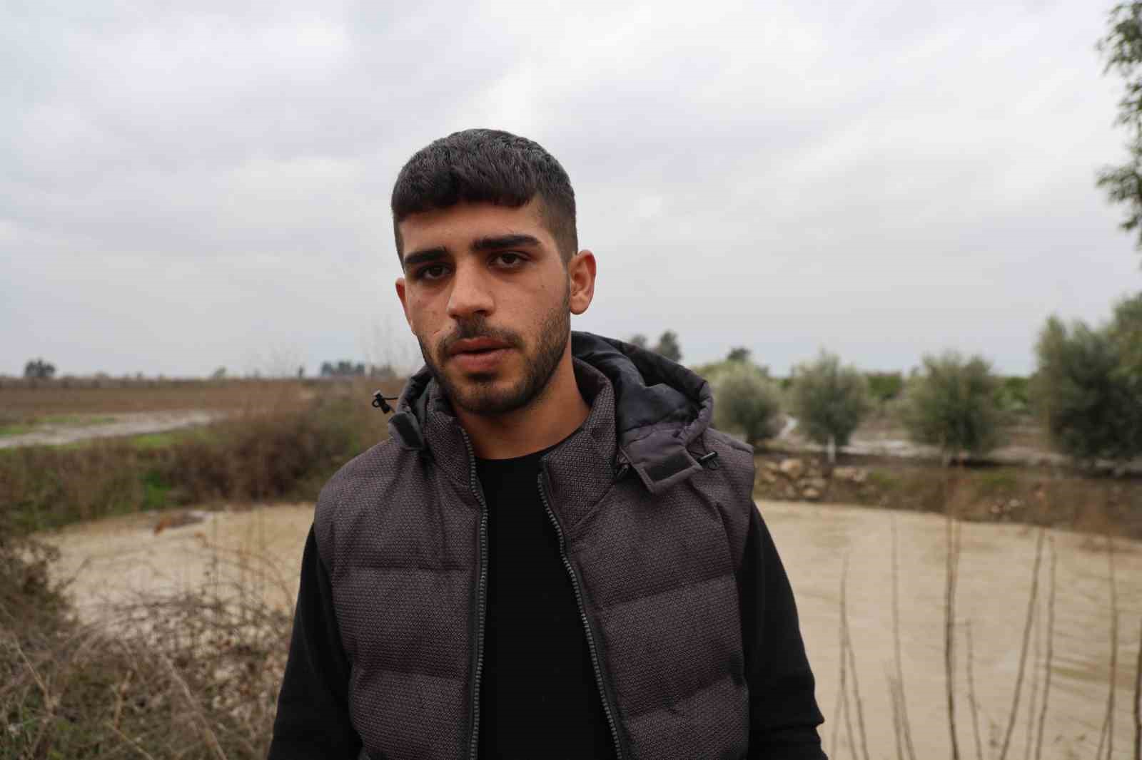 Kozan’da sağanak taşkınlara yol açtı
