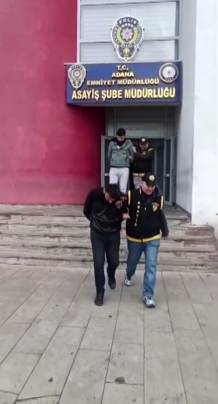 Kredi kartı limiti yükseltme vaadiyle milyonluk vurgun
Kredi kartı limiti yükseltme vaadiyle milyonluk vurgun