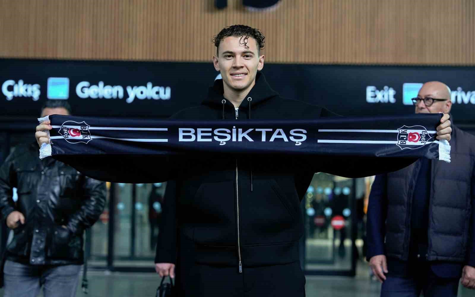 Kristjan Asllani, Beşiktaş’ın 195. yabancı futbolcusu oldu
