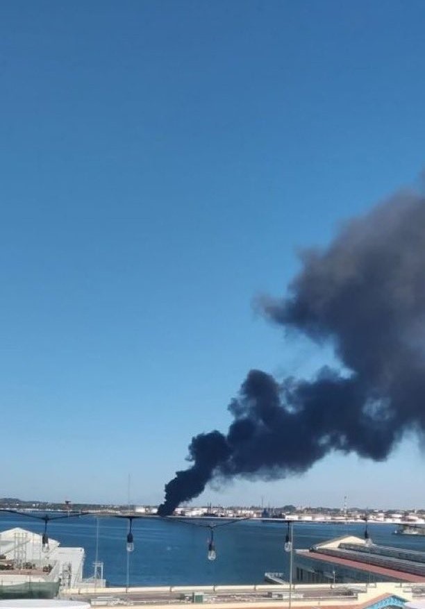 Küba’daki petrol rafinerisinde yangın
