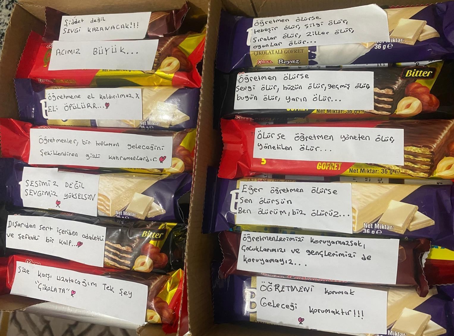 Küçük Aysima’dan öğretmenlerine duygulandıran sürpriz
