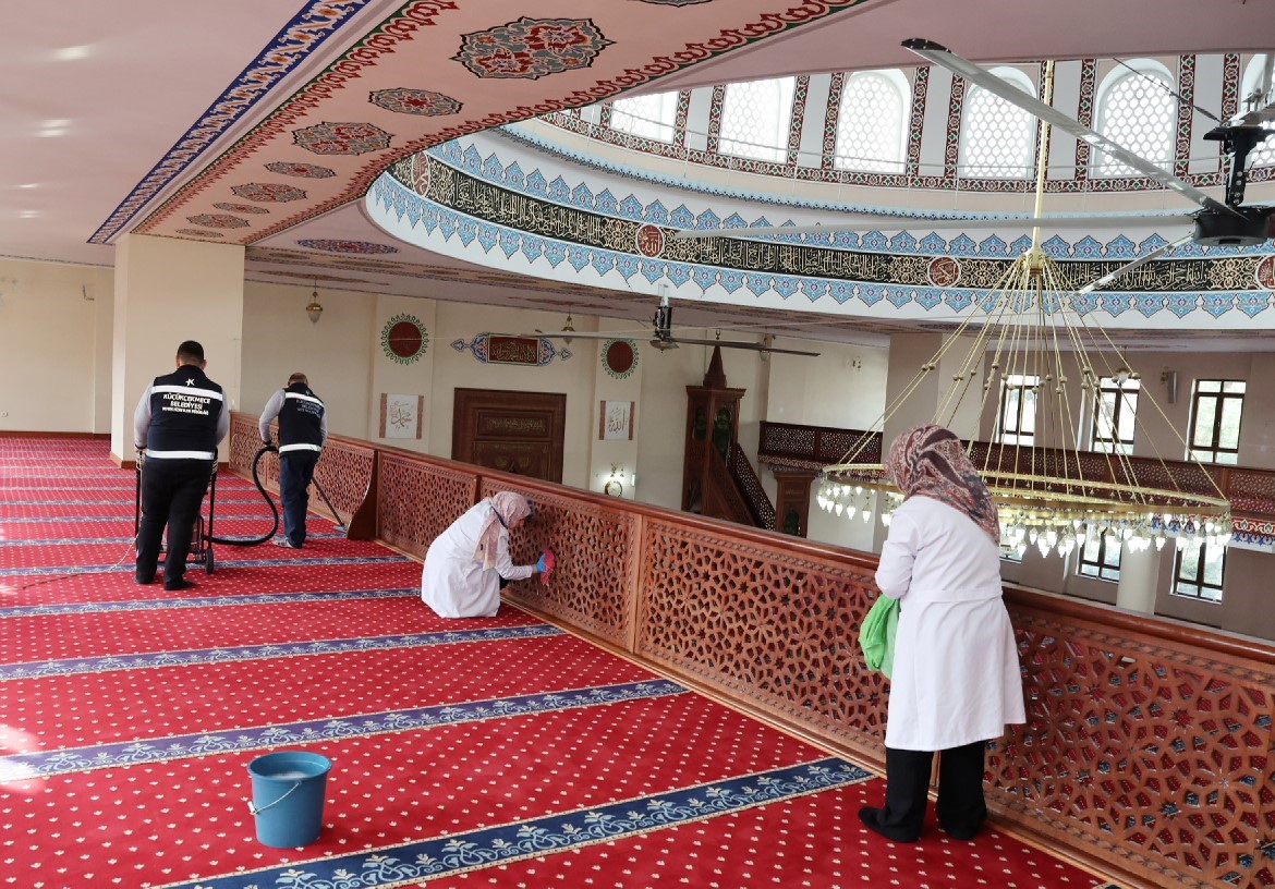 Küçükçekmece Ramazan Bayramı’na hazır
Küçükçekmece Ramazan Bayramı’na hazır