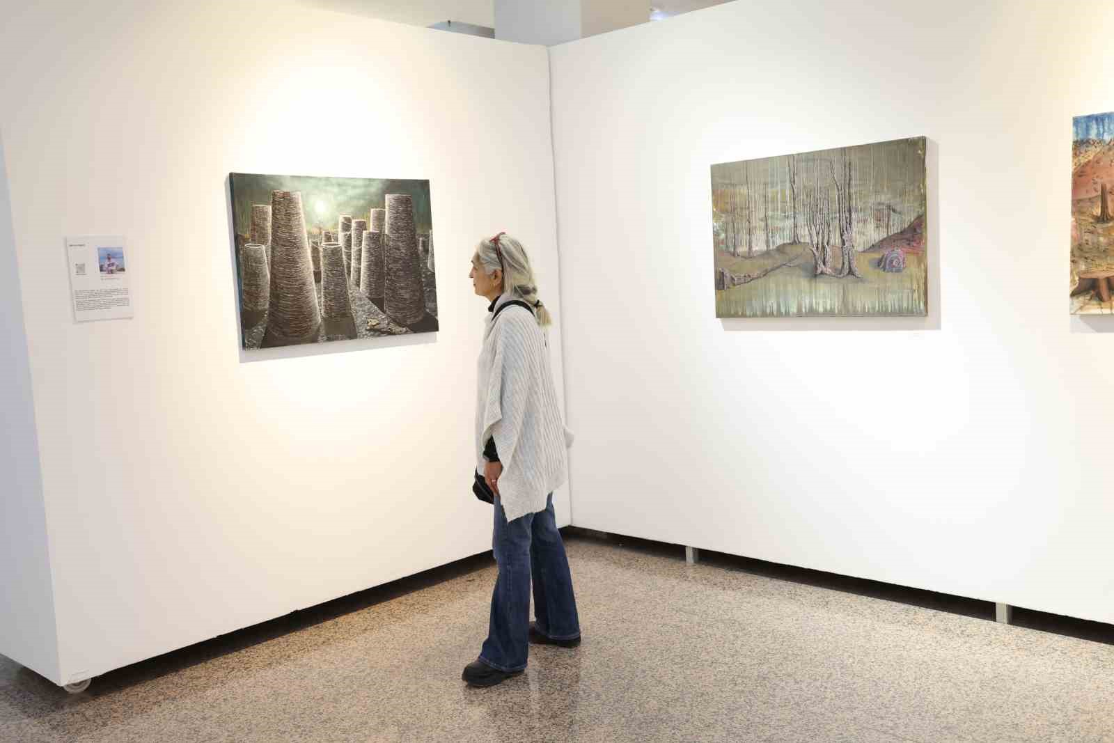 Küçükçekmece’de Zemin ve iz derindeki ses’ sergisi açıldı
