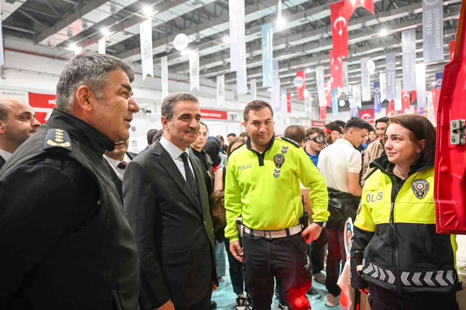 KUDAKAF 2026 Kariyer Fuarı’na yoğun ilgi
