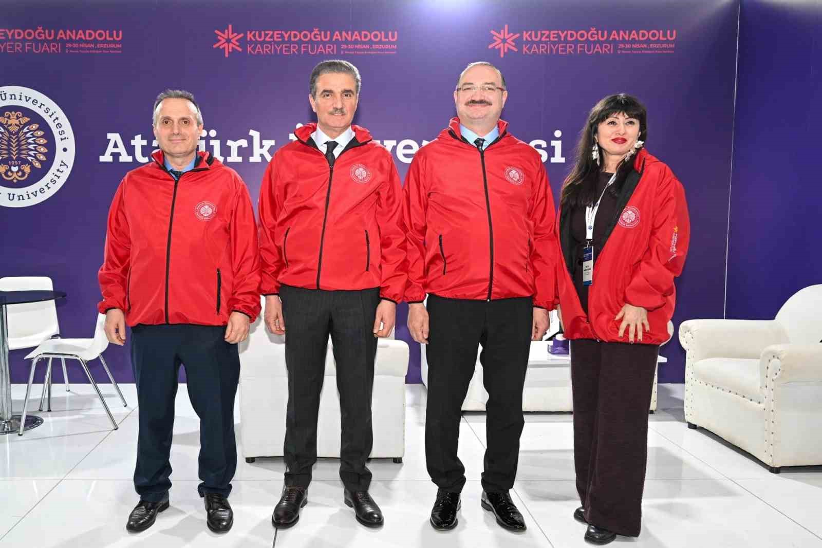 KUDAKAF 2026 Kariyer Fuarı’na yoğun ilgi
