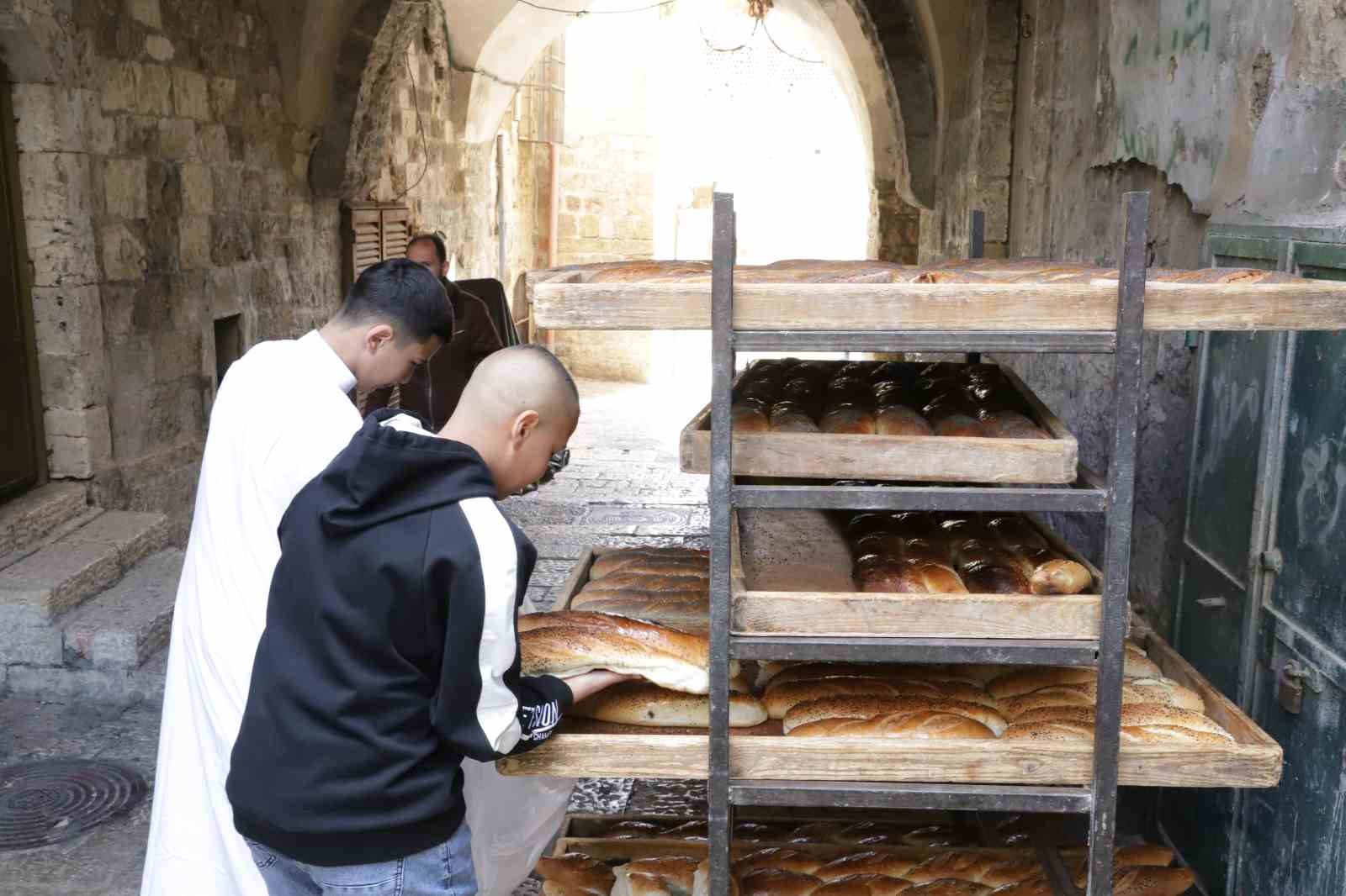 Kudüs’te Ramazan bu yıl sessiz başladı: Süslemeler yasak, ibadetler kısıtlı
