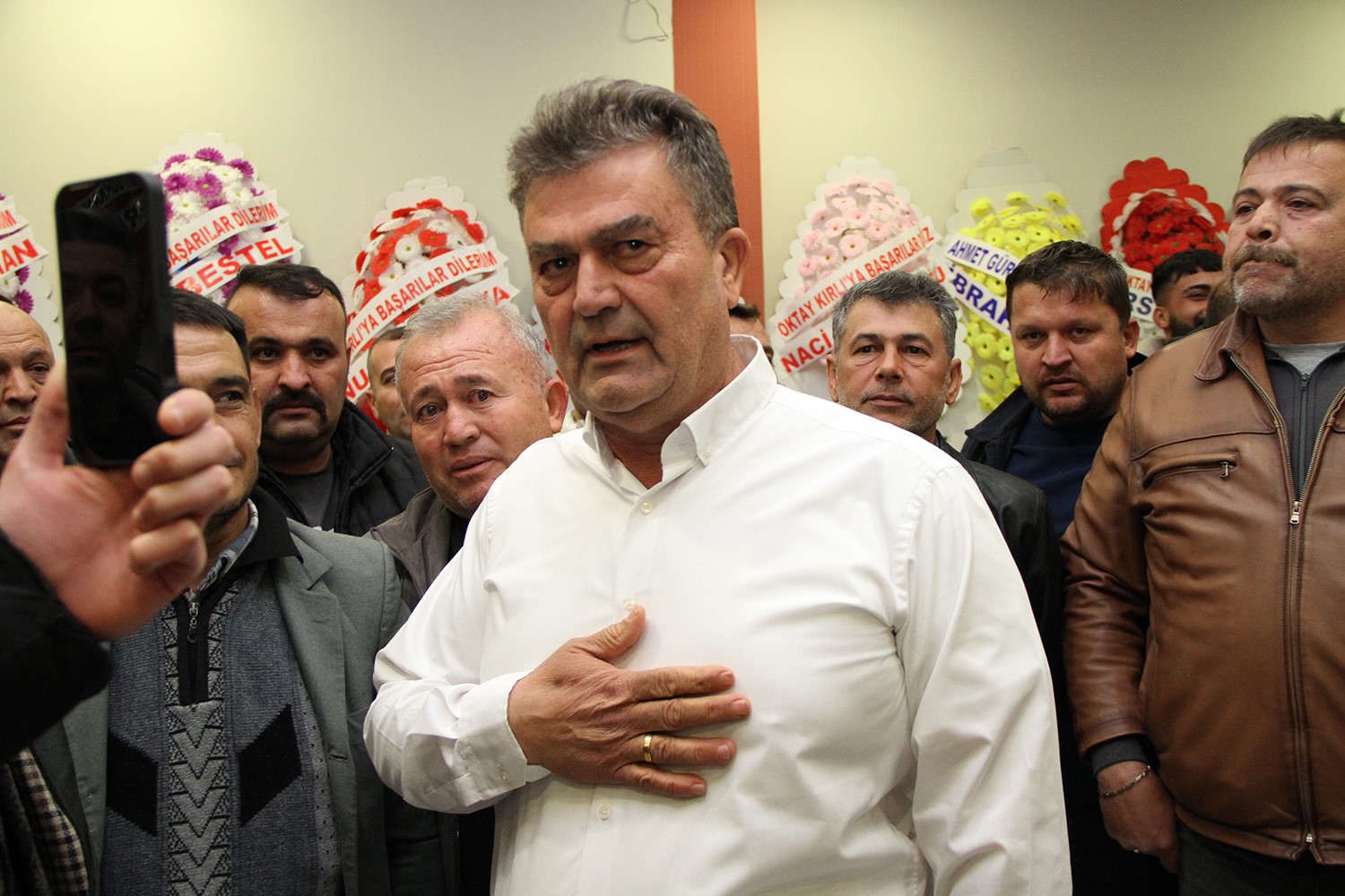 Kula Şoförler Odası’nda Başkan Kırlı güven tazeledi
