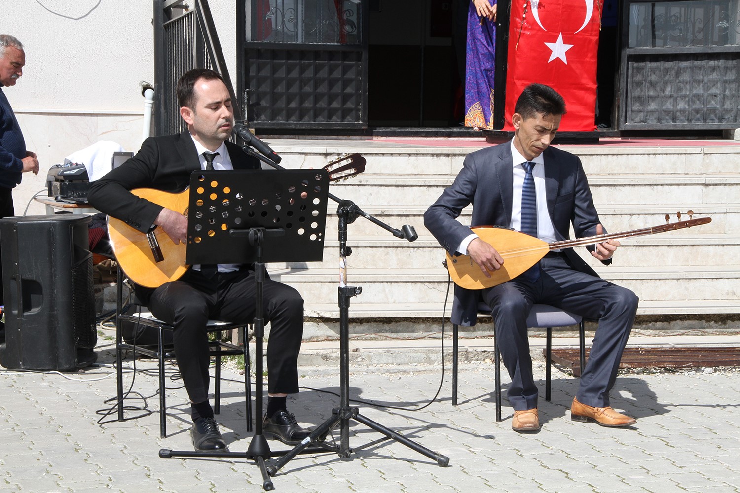 Kula’da nevruz bayramı kutlandı
