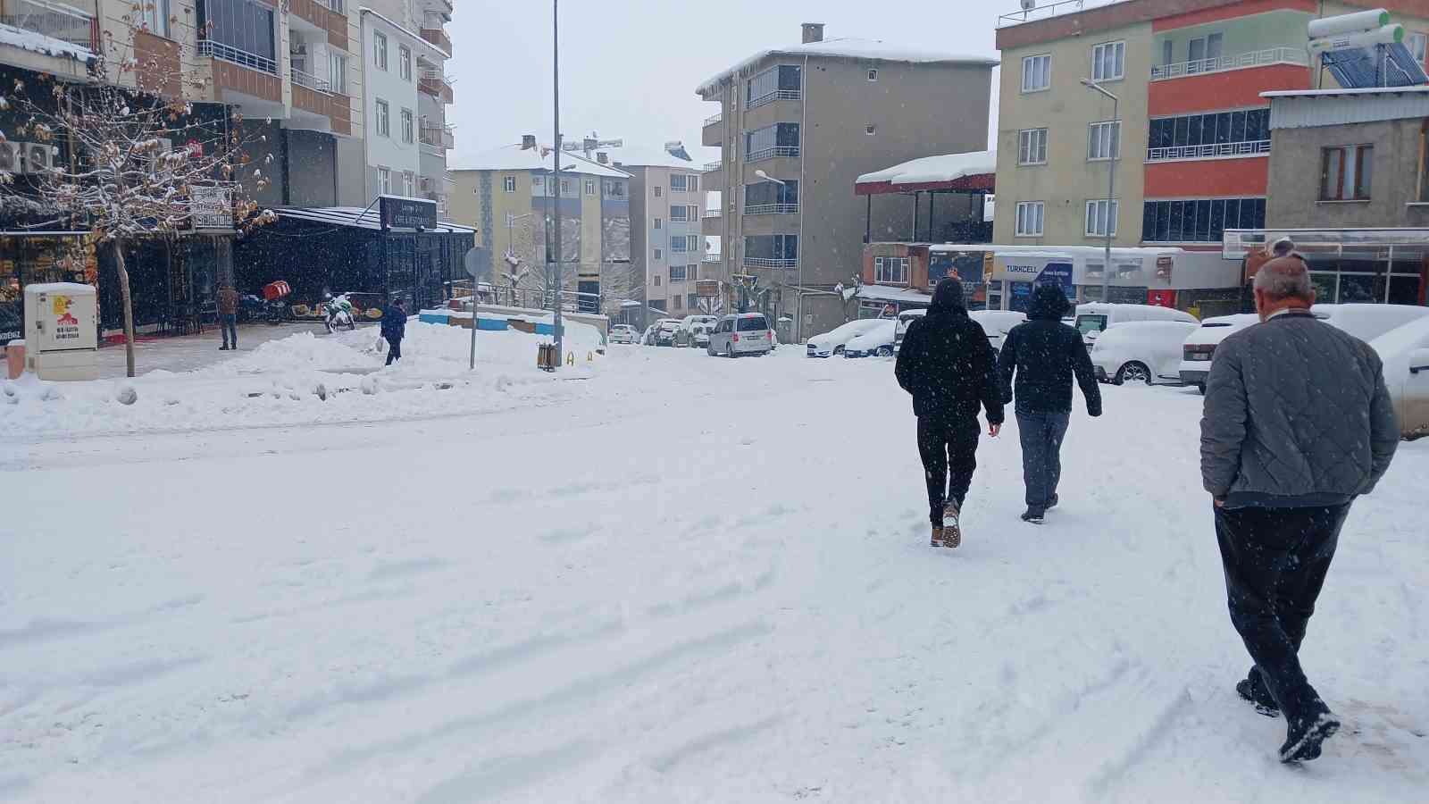 Kulp’ta beyaz esaret
