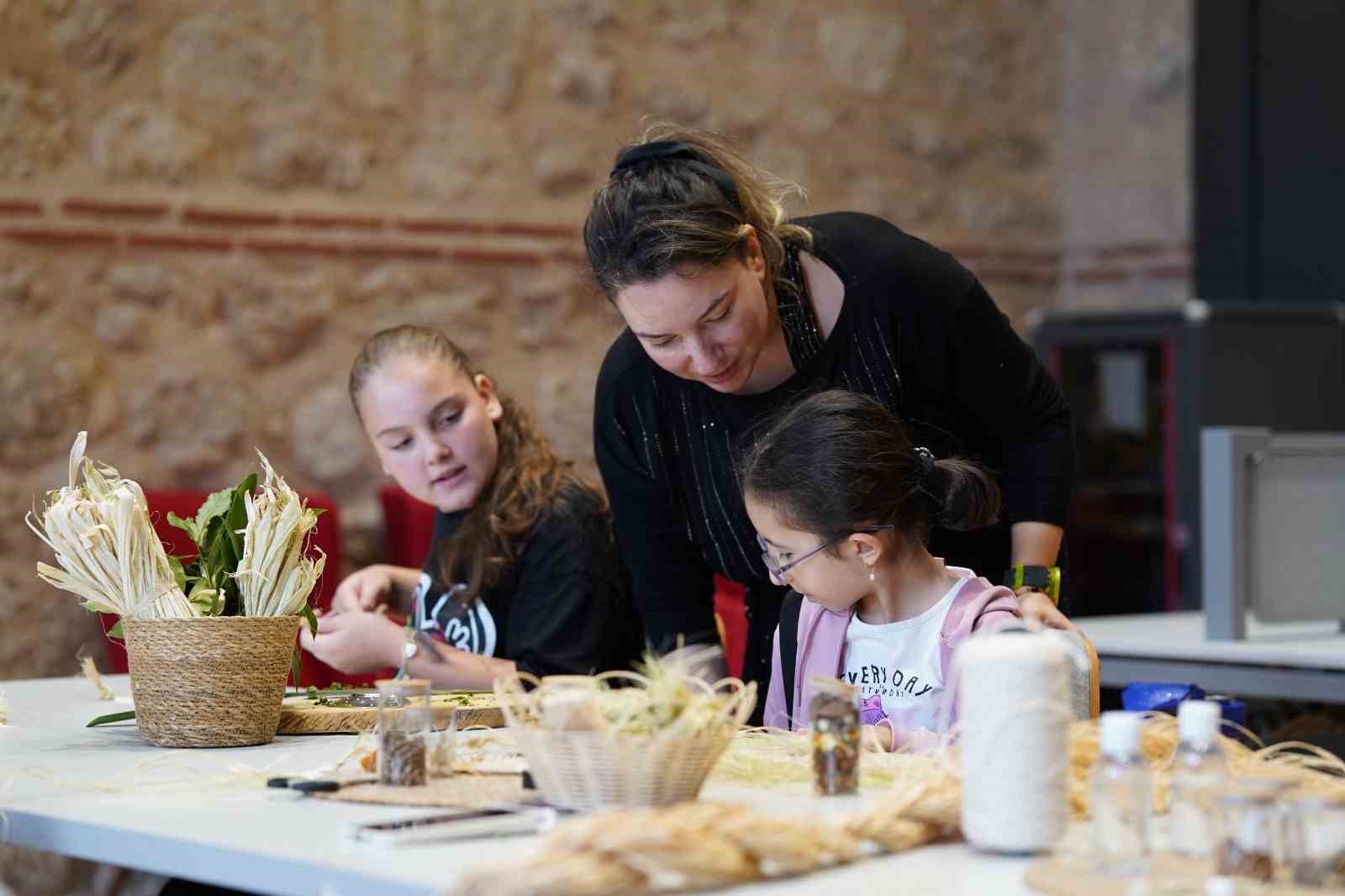 Kültür ve Turizm Bakanı Ersoy: "Rami, yaşamın içinde bir kültür ve buluşma mekanına dönüştü"
