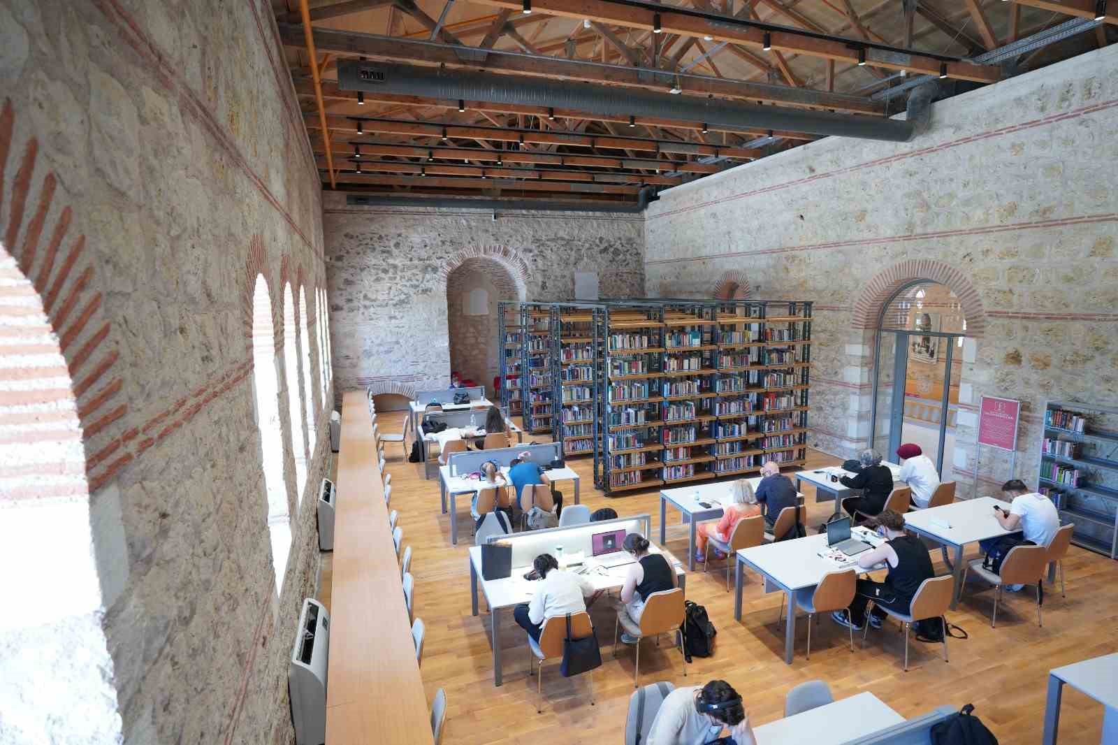 Kültür ve Turizm Bakanı Ersoy: "Rami, yaşamın içinde bir kültür ve buluşma mekanına dönüştü"
