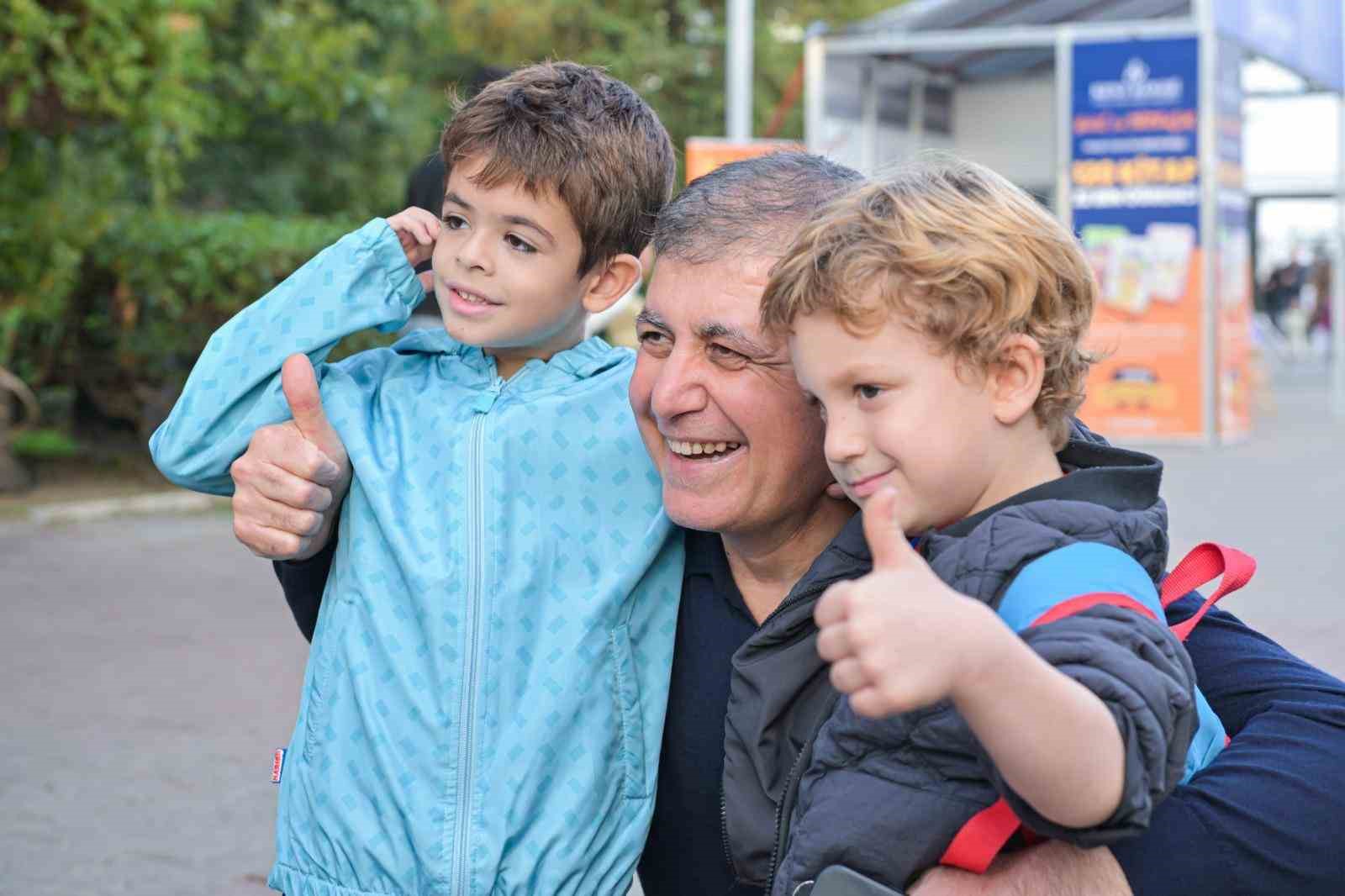 Kültürpark’ta büyük buluşma: İZKİTAP başlıyor
