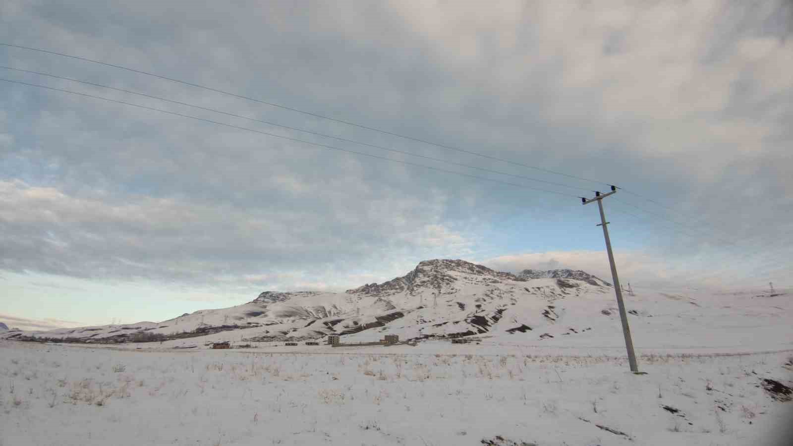 Kümülüs bulutları Van semalarında görsel şölen sundu
