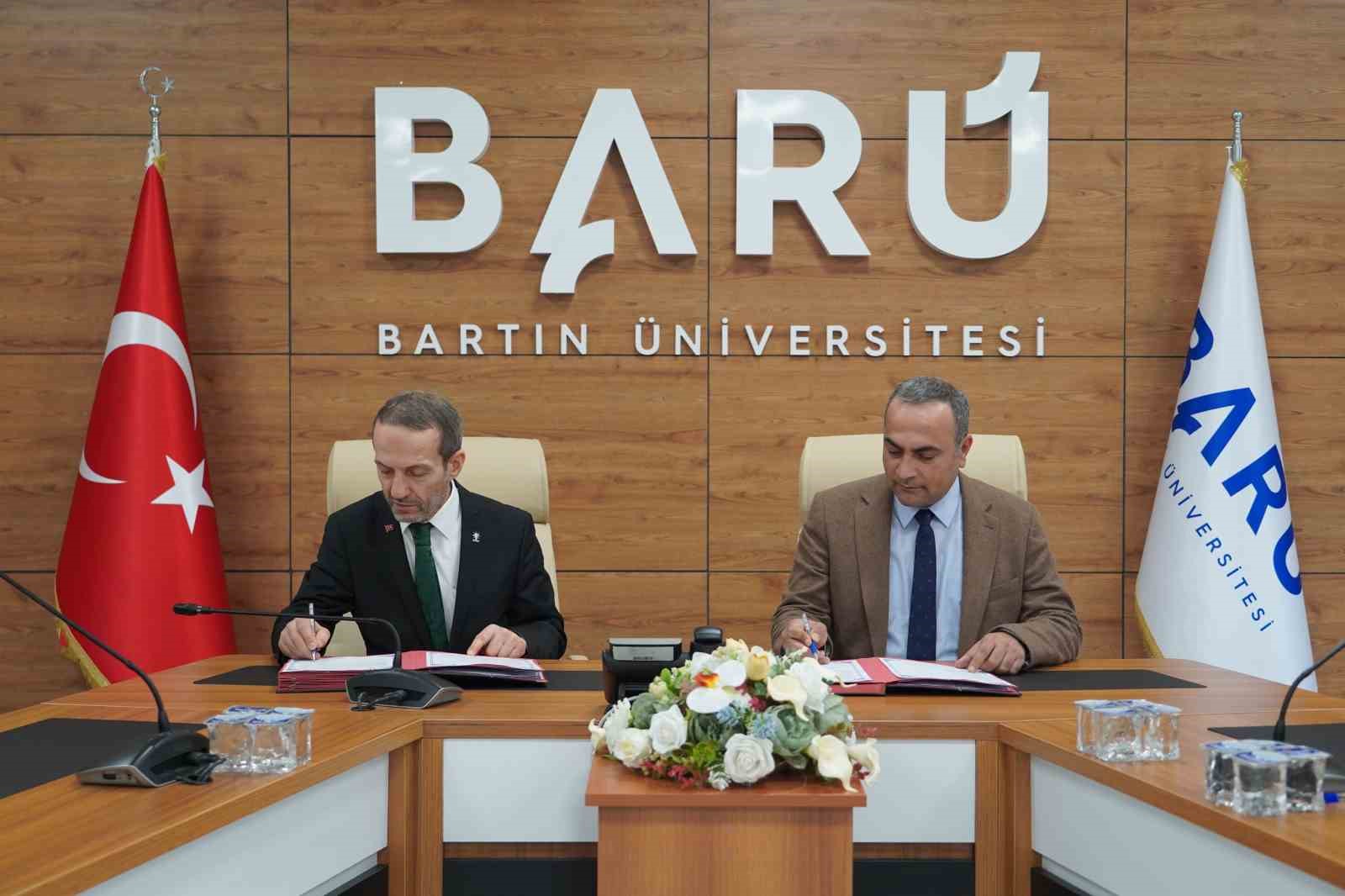 Kung Fu’da iş birliği protokolü imzalandı
