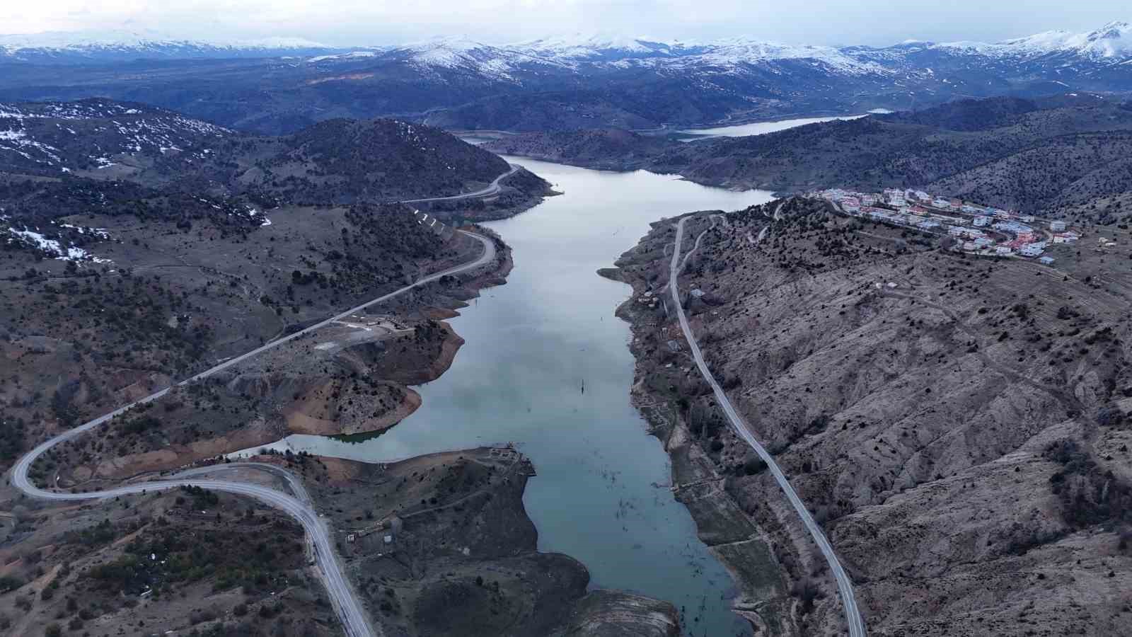 Kuraklık, yerini bolluğa bıraktı, barajlar doldu taştı
