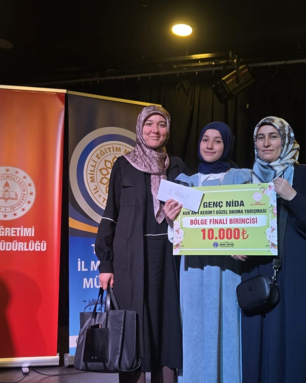 Kur’an-ı Kerim’i Güzel Okuma Yarışmasında bölge birincisi oldu
