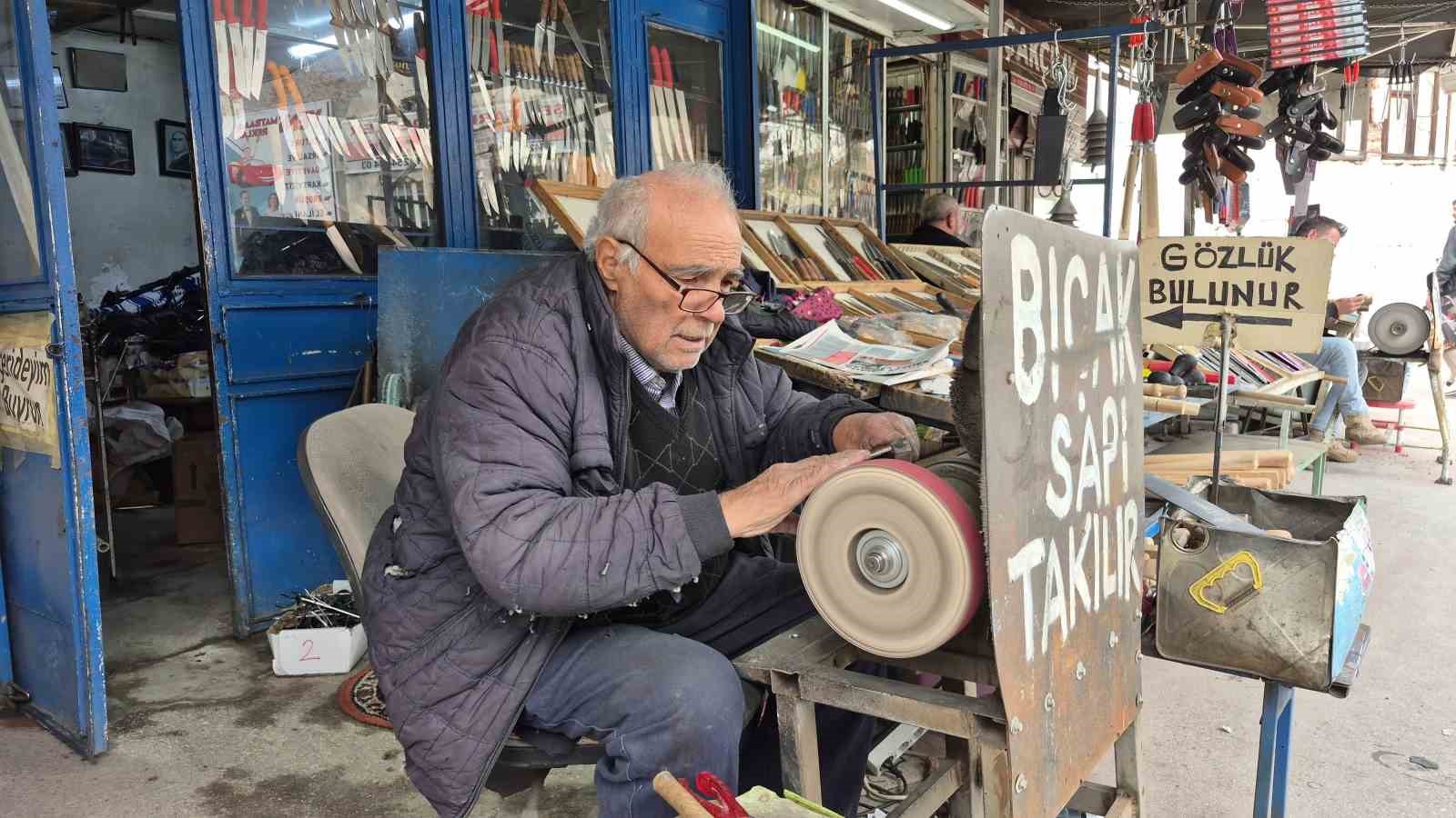 Kurban Bayramı için bıçak bileme işlemleri başladı
