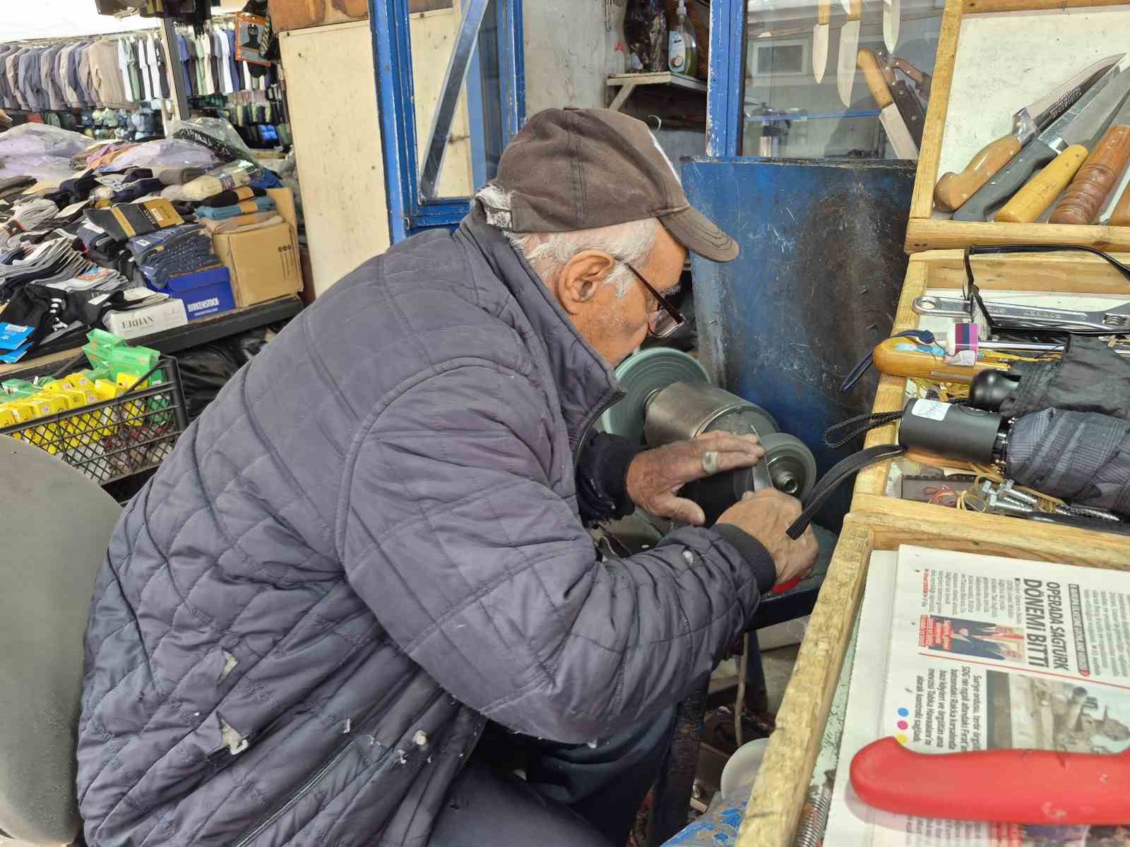 Kurban Bayramı için bıçak bileme işlemleri başladı
