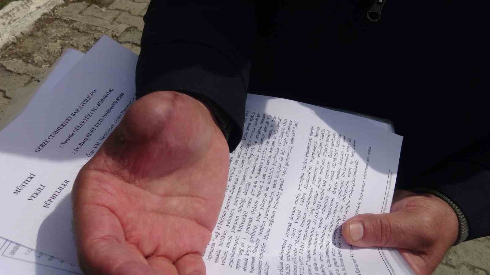 Kurban Bayramı’nda parmağını kesti, başına gelmeyen kalmadı
Kurban Bayramı’nda parmağını kesti, başına gelmeyen kalmadı