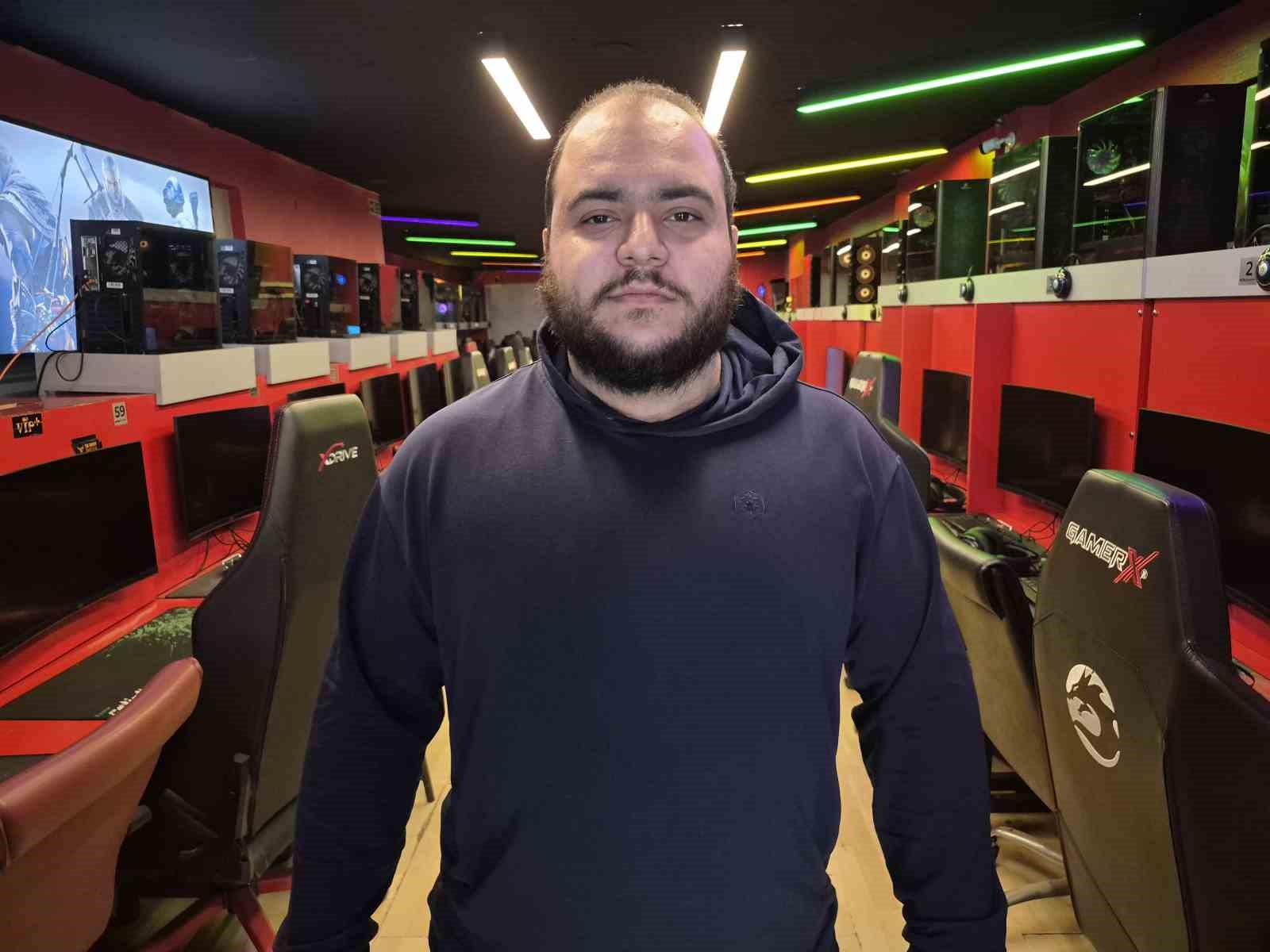 Küresel çip kıtlığı internet kafeleri olumsuz etkiledi
