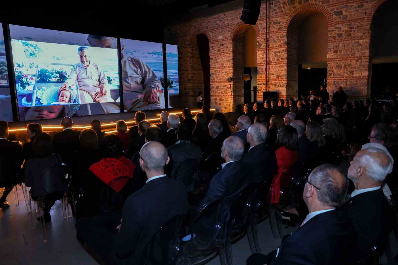 Küreselleşen Sabri Ülker Geleceğin Bilim Lideri Ödülü’nün 10’uncusu Şili’ye uzandı
