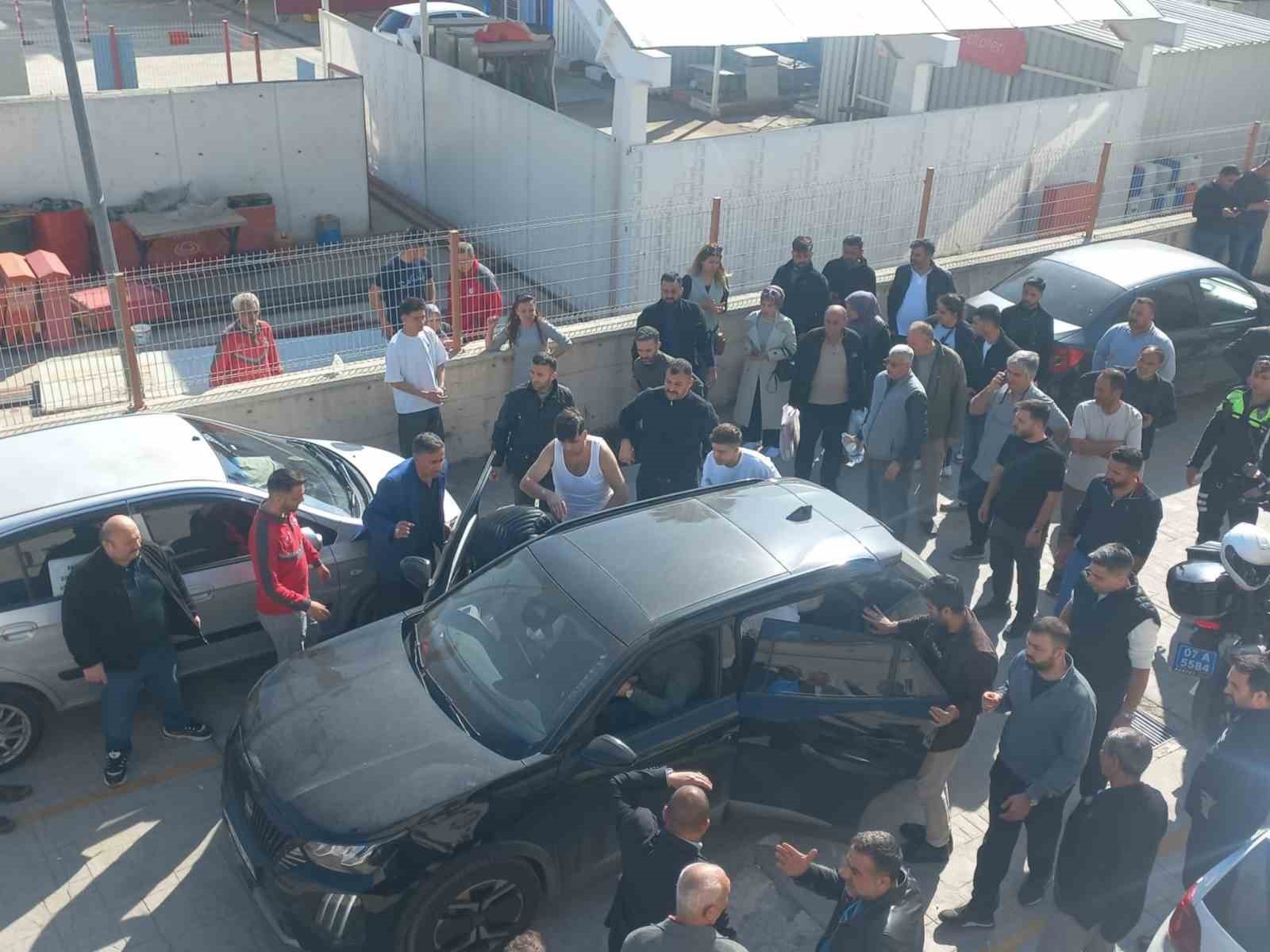 Kurşunlardan 2 kez kaçtı, üçüncü defa yaralanmaktan kurtulamadı
