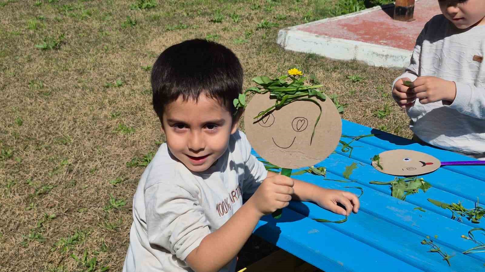 Kuşadası Belediyesi Çocuk Gelişim Merkezi’nde minikler yarınlara hazırlanıyor
