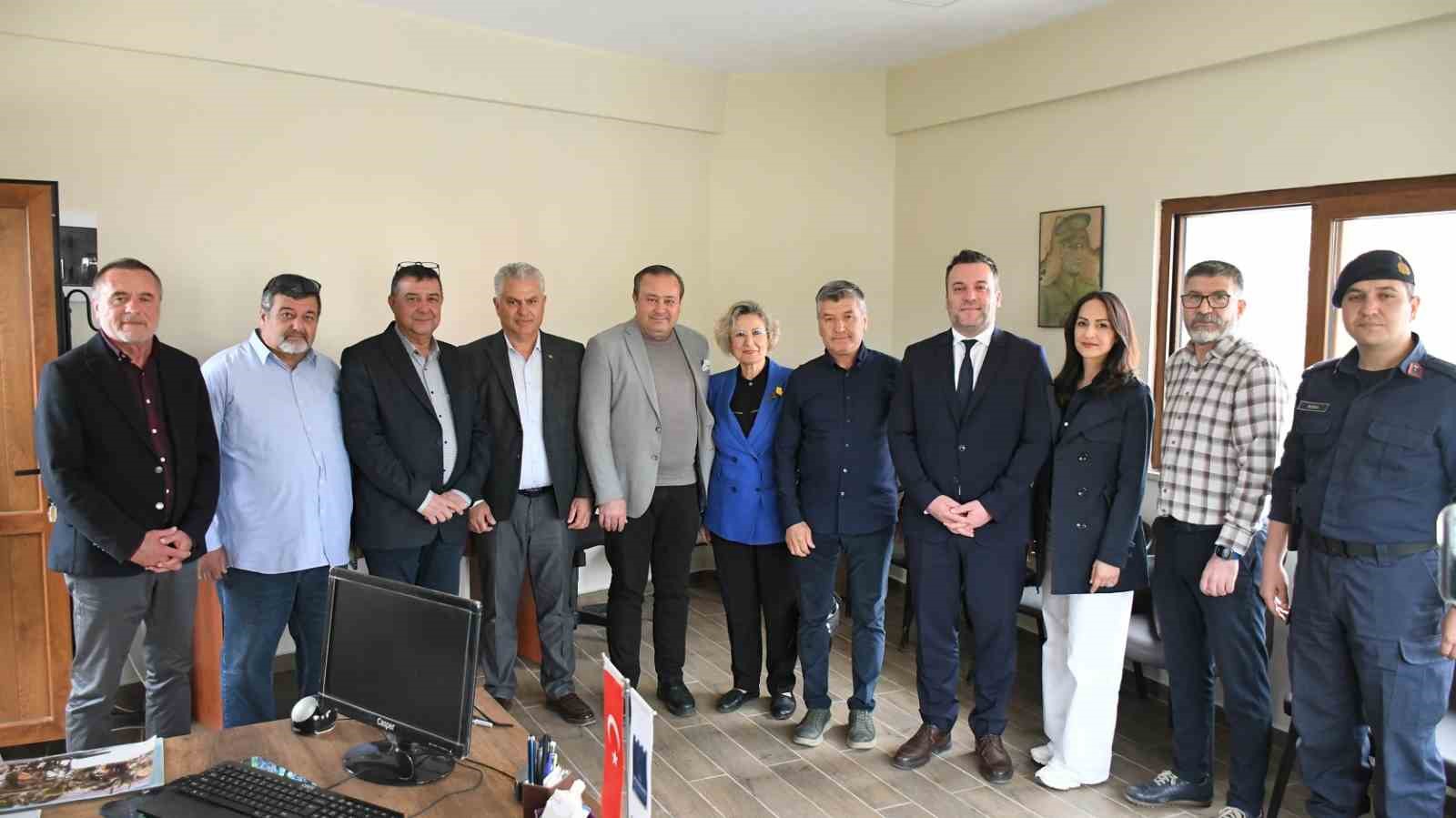 Kuşadası Caferli Mahallesi yeni muhtarlık binasına kavuştu
