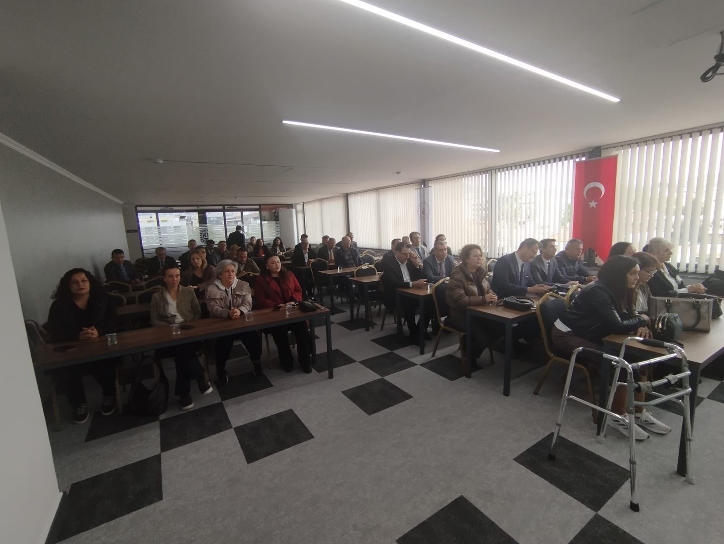 Kuşadası’nda okul güvenliği masaya yatırıldı
