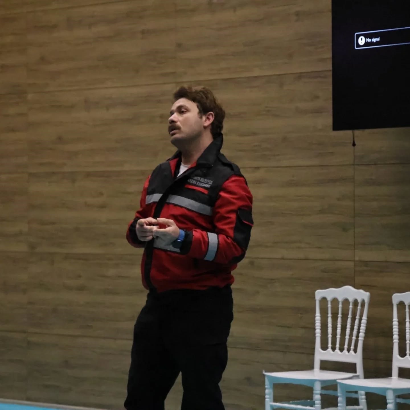 Kütahya Belediyesi personeline acil durum eğitimi
