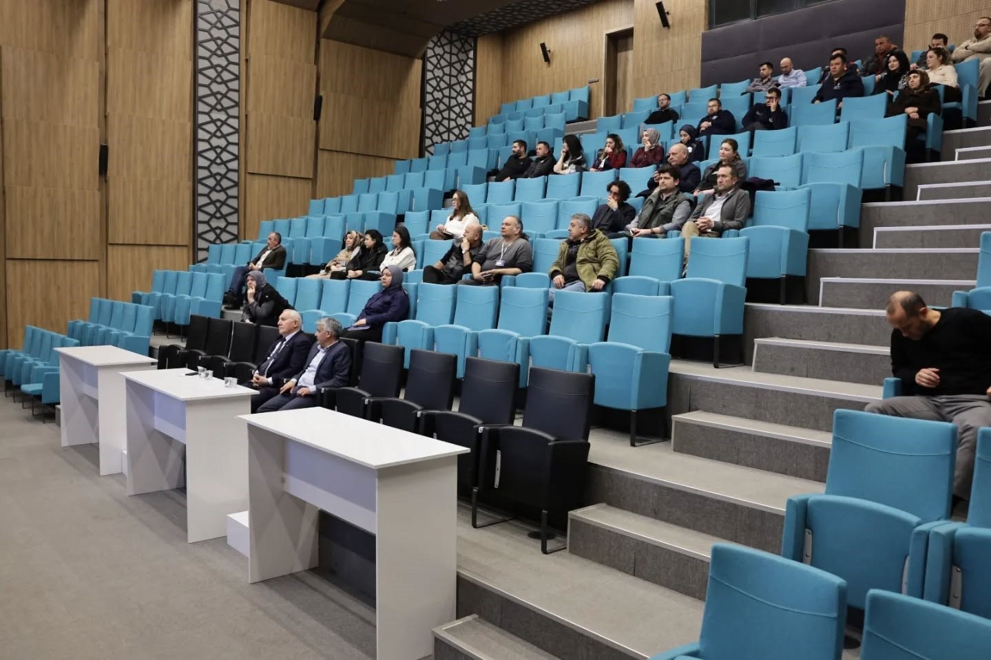 Kütahya Belediyesi personeline "Sıfır Atık" eğitimi
