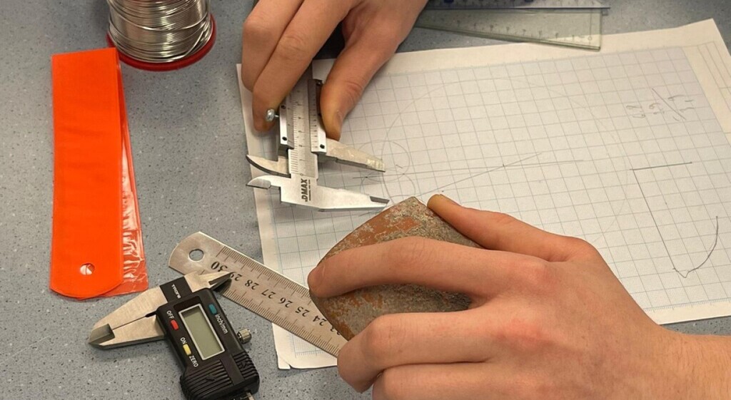 Kütahya Dumlupınar Üniversitesi’nde Arkeolojik Çizim Teknikleri Atölyesi düzenlendi
