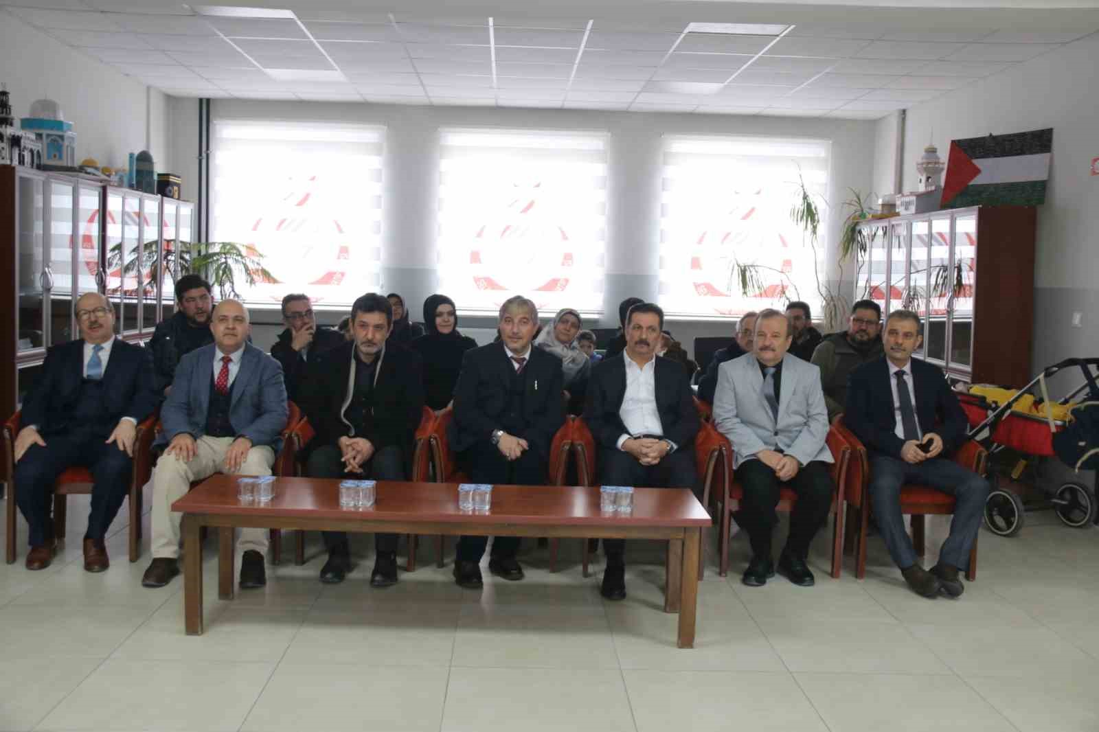 Kütahya Şehit Selim Cansız AİHL’de kütüphane ve bilişim sınıfı açıldı
