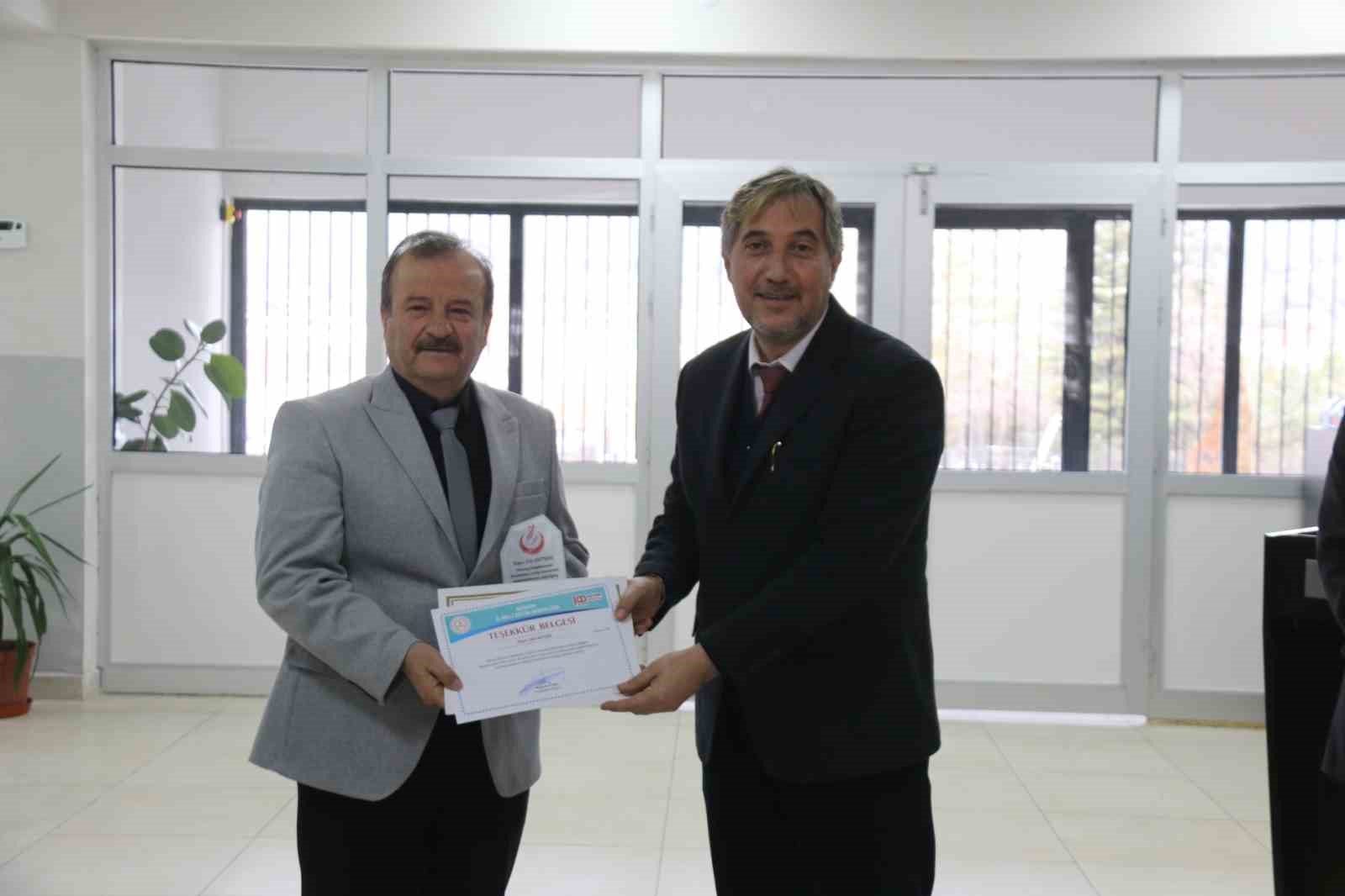 Kütahya Şehit Selim Cansız AİHL’de kütüphane ve bilişim sınıfı açıldı
