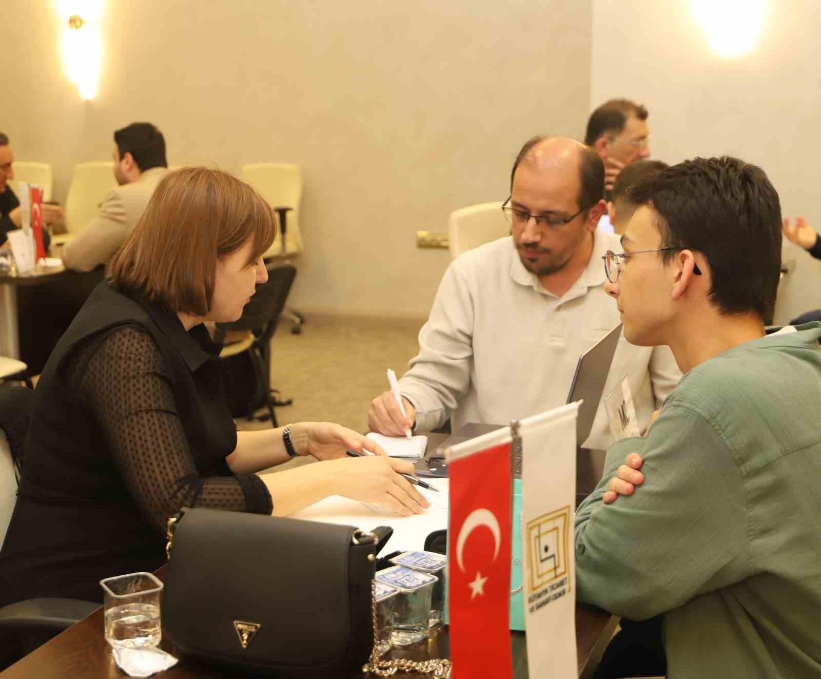 Kütahya’da "Geleceğin İş İnsanları" programı
