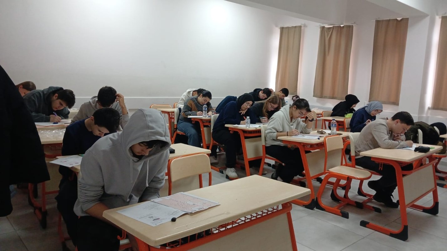 Kütahya’da hedef odaklı YKS ve MSÜ kampı
