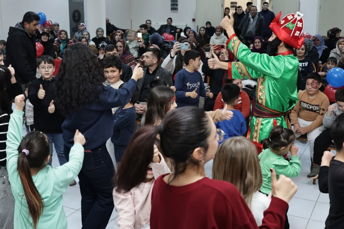 Kütahya’da mahallelerde Ramazan coşkusu
