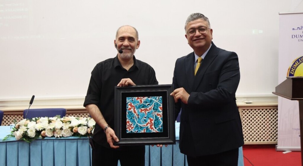 Kütahya’da "Neyin Peşindesin" konulu söyleşi
