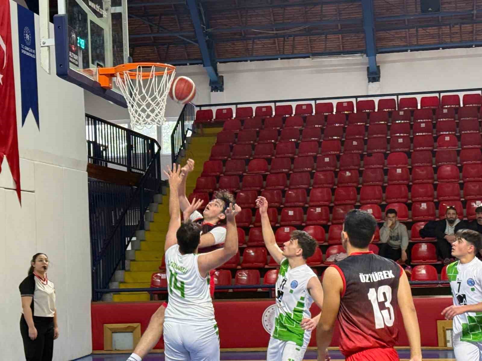 Kütahya’da Okullar Arası Gençler 3x3 Basketbol İl Birinciliği tamamlandı
