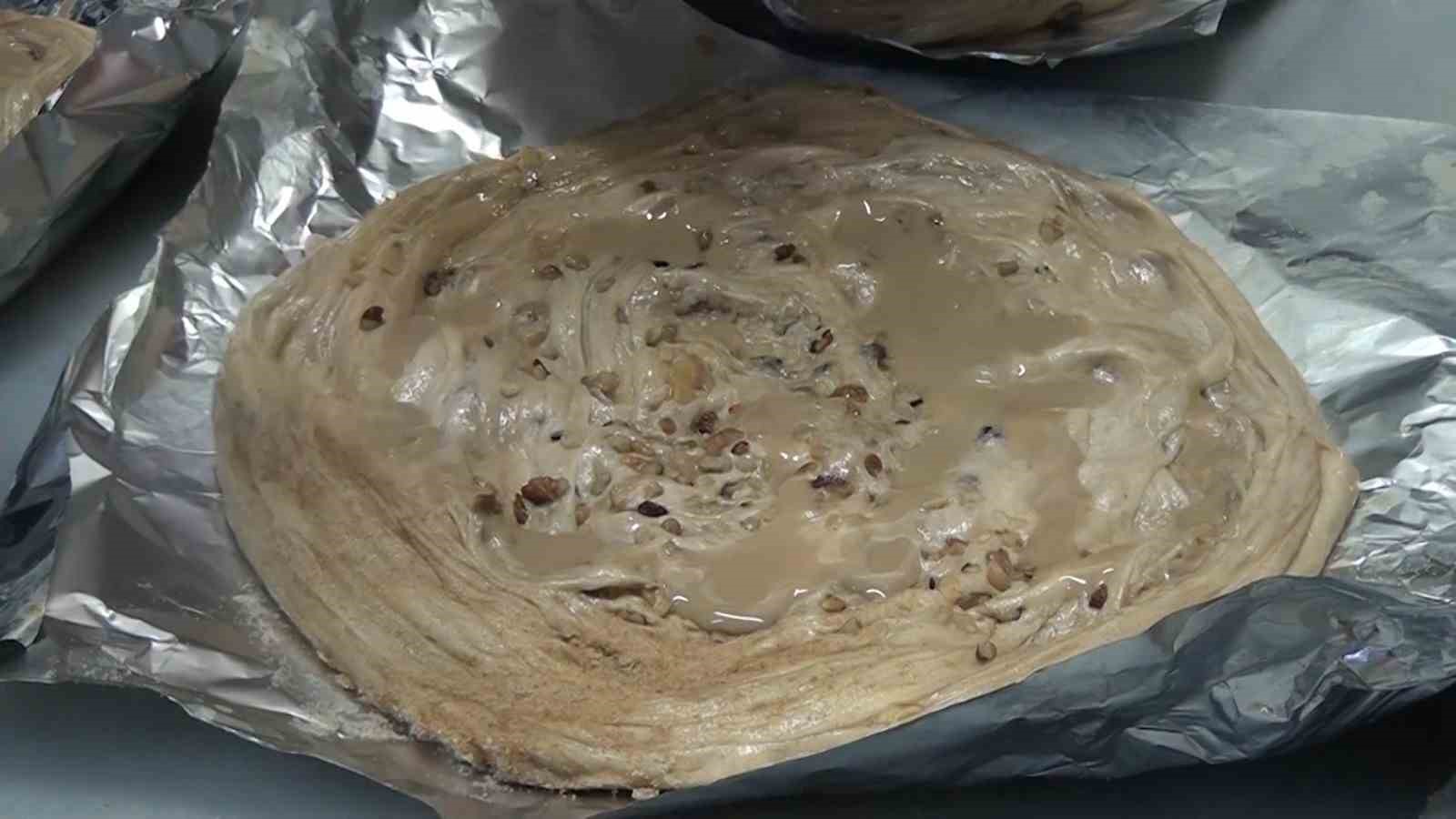 Kütahya’da Ramazan ayının vazgeçilmez lezzeti: Tahinli pide
