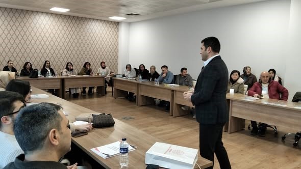 Kütahya’da rehber öğretmenlere ve psikolojik danışmanlara "Objektif Testler Atölyesi" eğitimi
Kütahya’da rehber öğretmenlere ve psikolojik danışmanlara "Objektif Testler Atölyesi" eğitimi