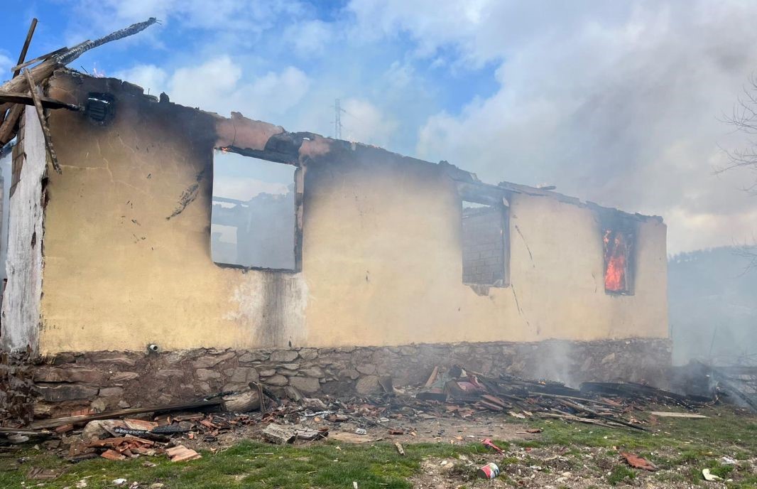 Kütahya’da sobadan çıkan yangında yaşlı kadın hayatını kaybetti
