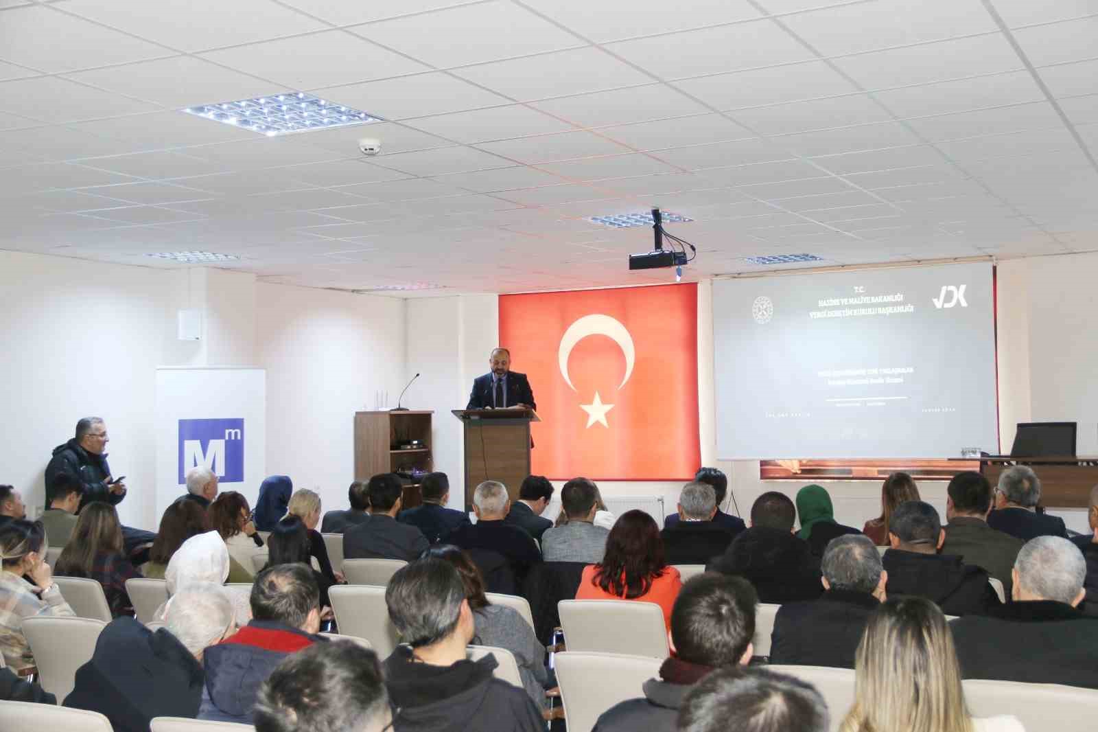 Kütahya’da vergi incelemeleri semineri düzenlendi
