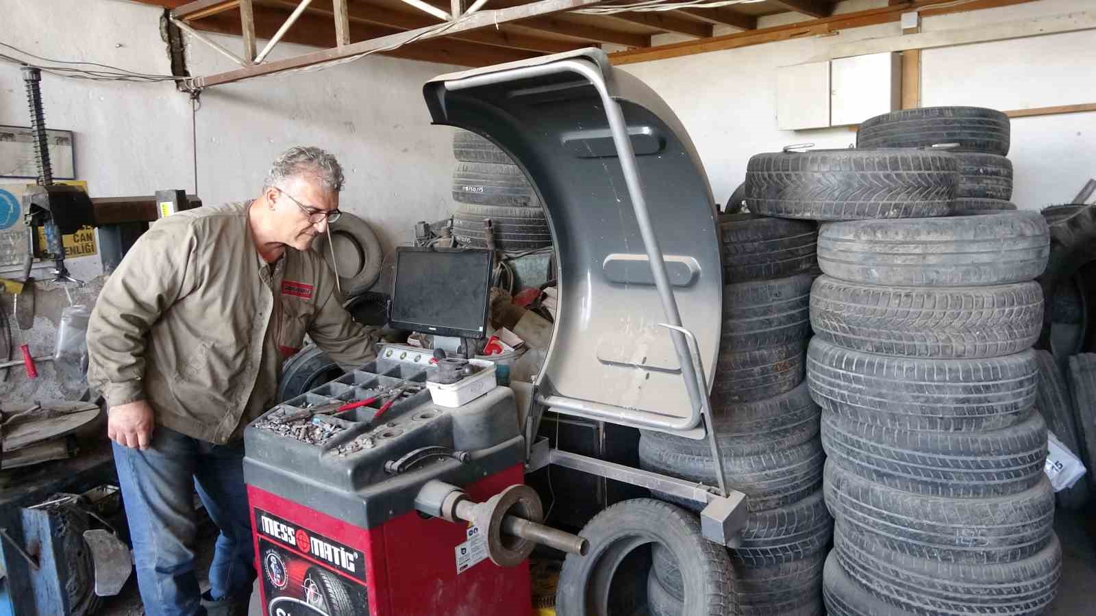 Kütahya’da zabıta ile esnaf arasında tartışma
