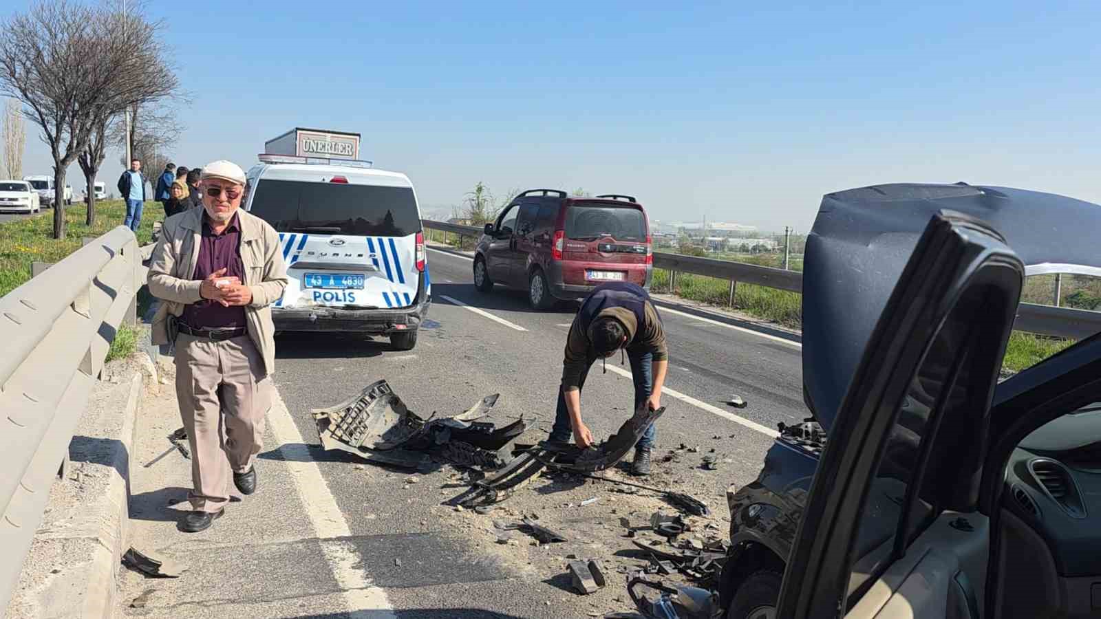 Kütahya’da zincirleme trafik kazası: 1 yaralı
