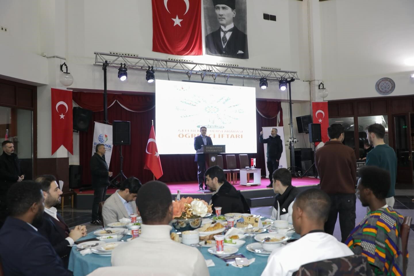 Kütahya’daki uluslararası öğrenciler iftarda buluştu
