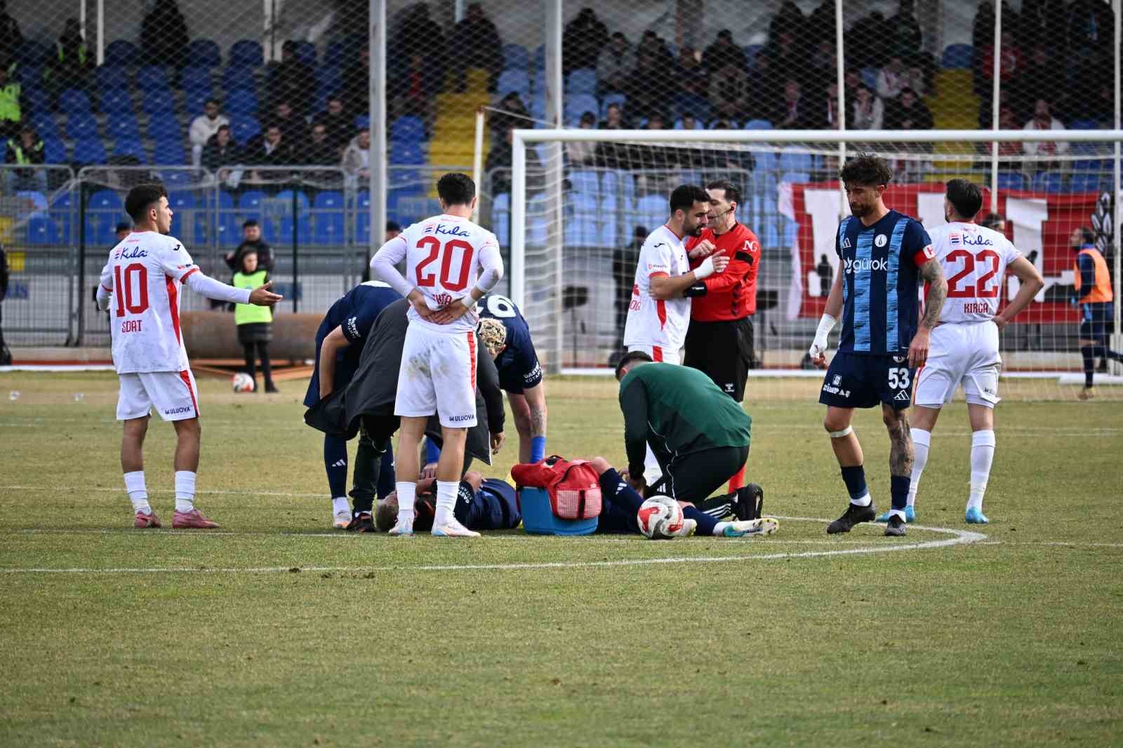 Kütahyaspor, Balıkesirspor’u 2-1 mağlup etti
Kütahyaspor, Balıkesirspor’u 2-1 mağlup etti