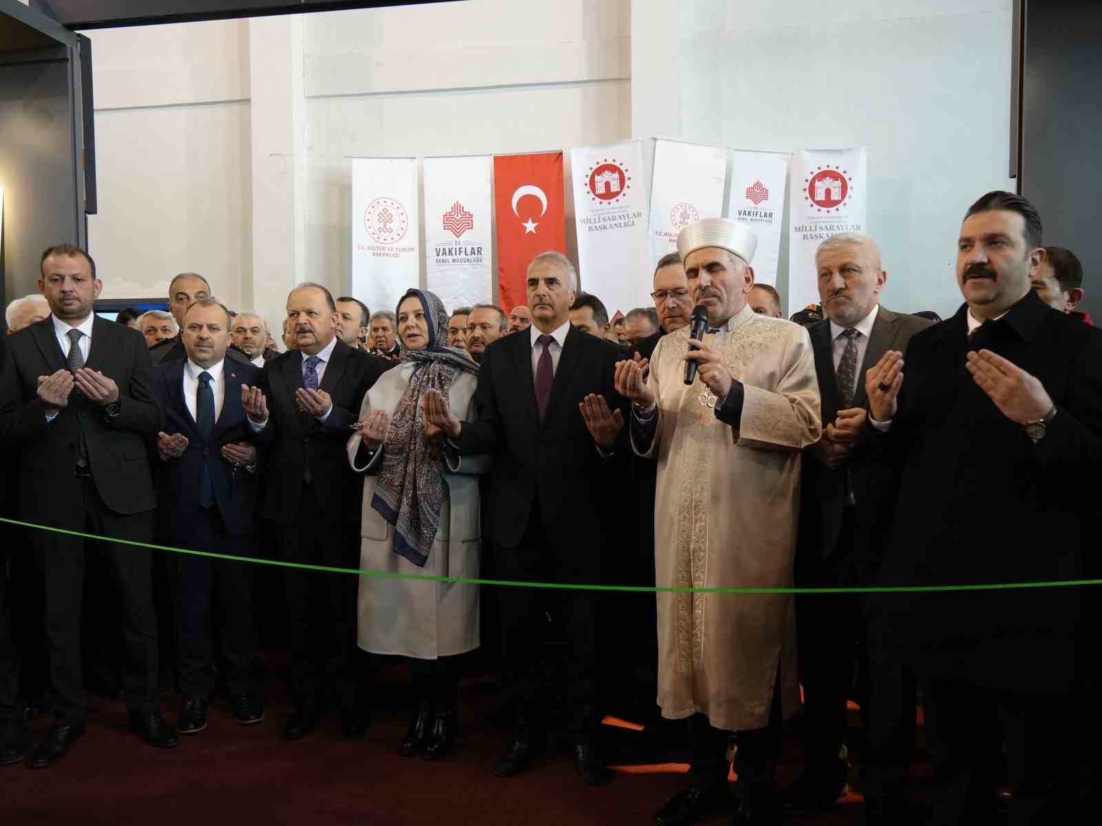 Kutsal emanetlere Kastamonu’da yoğun ilgi
