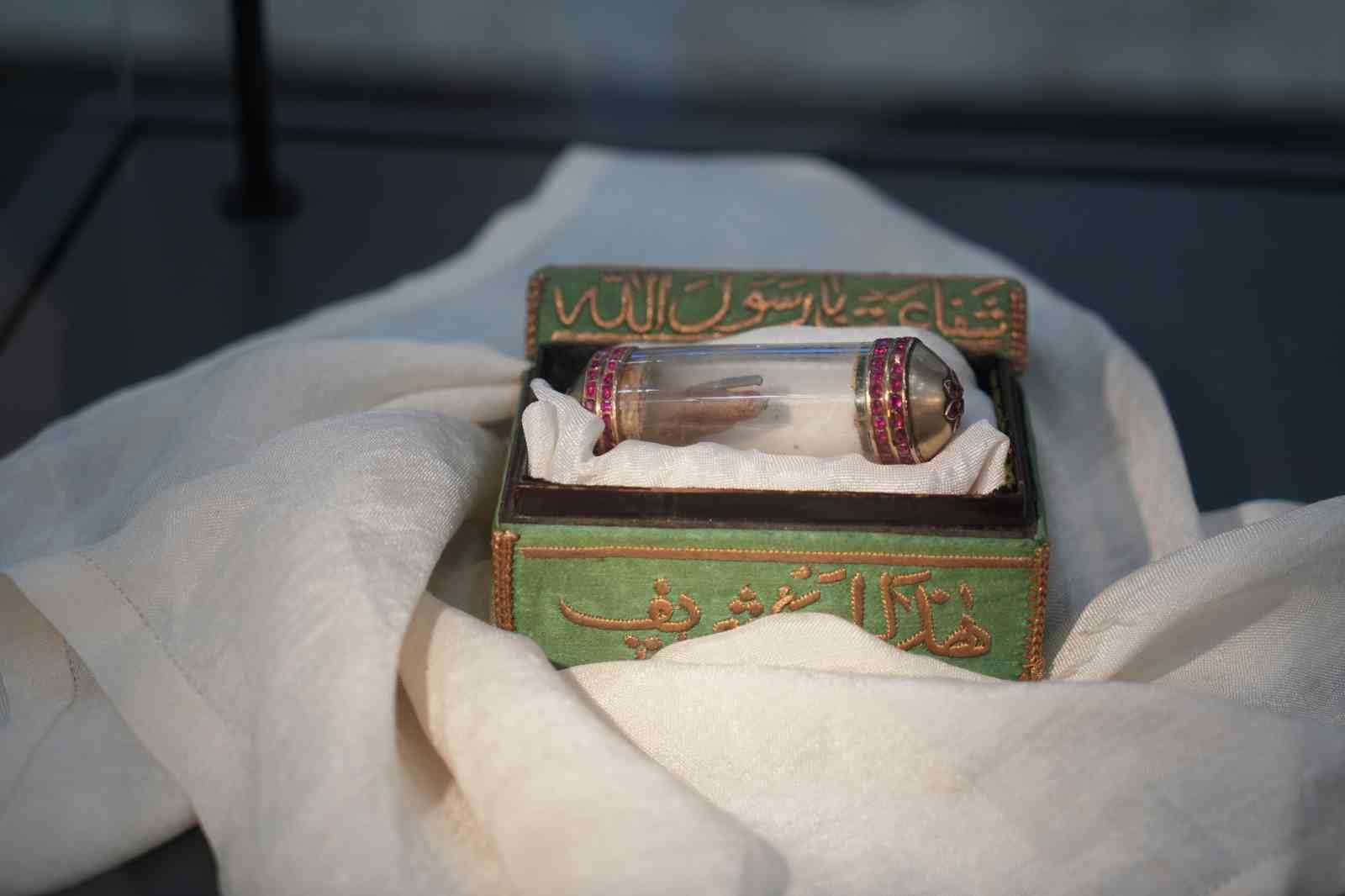 Kutsal Emanetler’in Anadolu yolculuğu Erzurum’dan başladı
