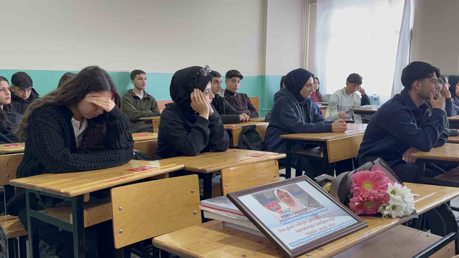 Kutsal topraklarda hayatını kaybeden öğrenci için anma programı
